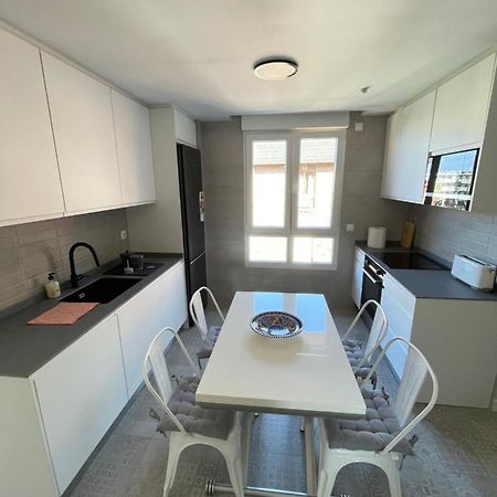 Apartamento Recien Reformado En Somo Junto Iglesia المظهر الخارجي الصورة